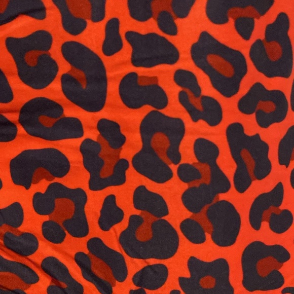 Fabulegs- Large Leggings in Red Leopard 🐆 Print- New - Never Worn - Picture 7 of 7